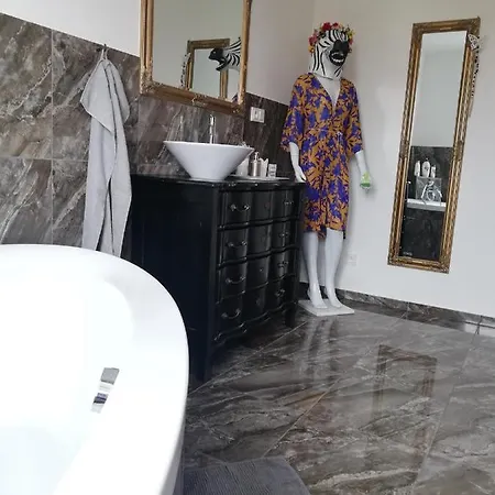 Glam Apartman * Hustopece
