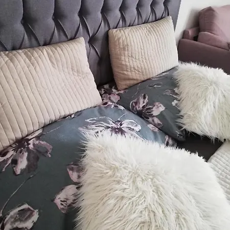 Glam Apartman Apartment